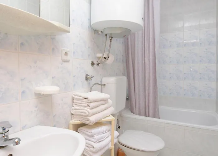 Br With Sea View Srima