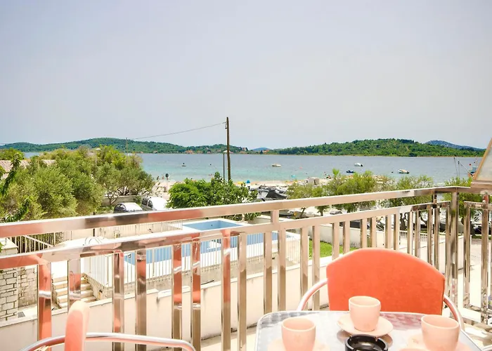 Br With Sea View Appartement *