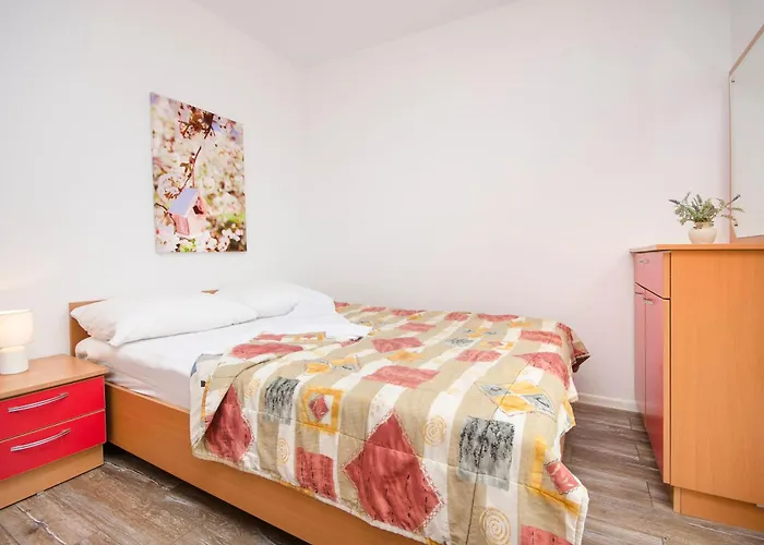 Br With Sea View Apartamento Srima